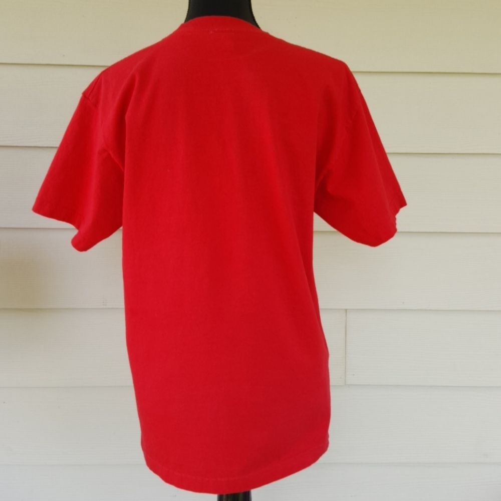 2/$25💥 CANADA RCMP Elite Red Cotton T-shirt (M) - Picture 2 of 7